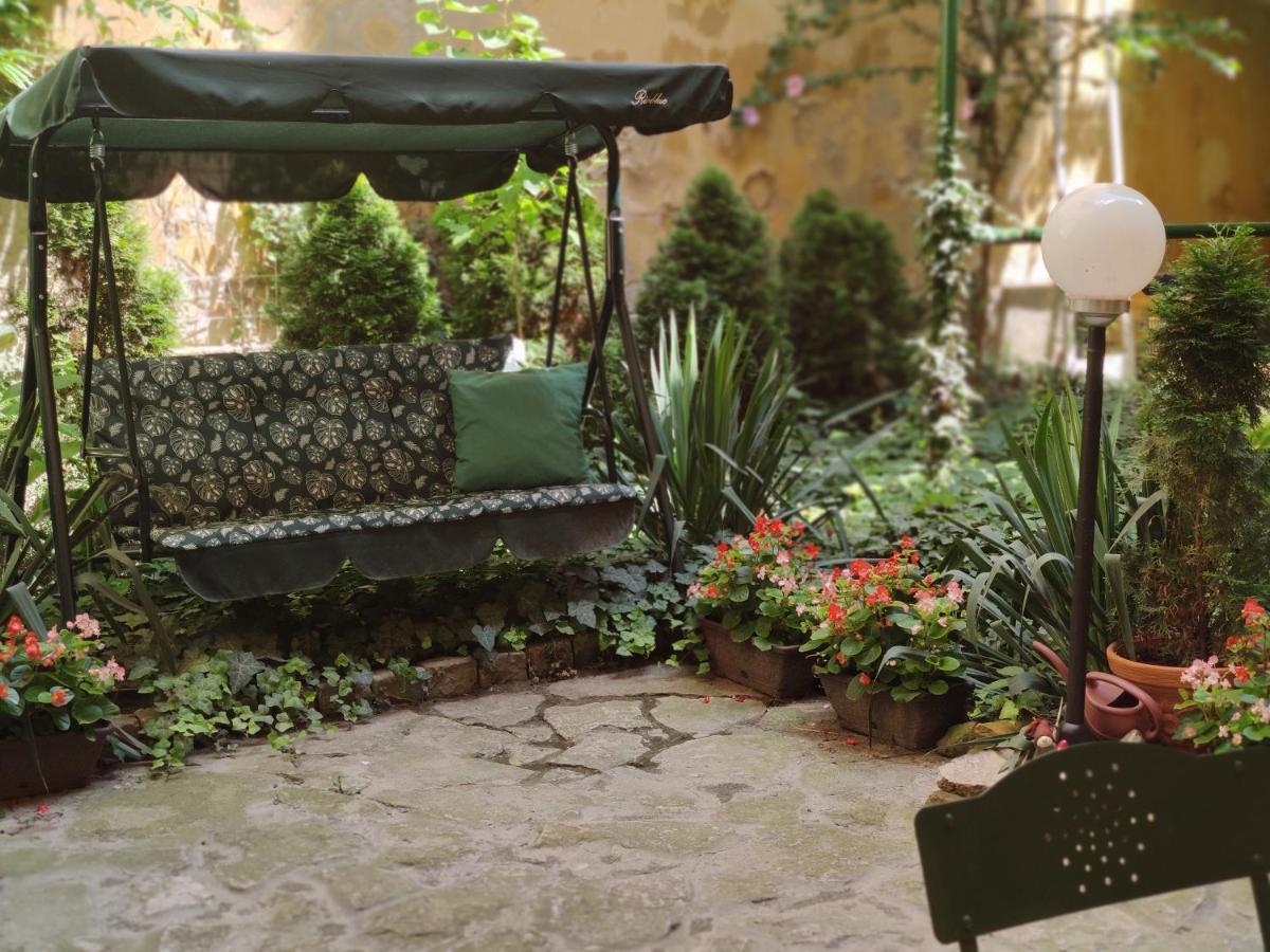 Korona Apartman Székesfehérvár Exterior foto
