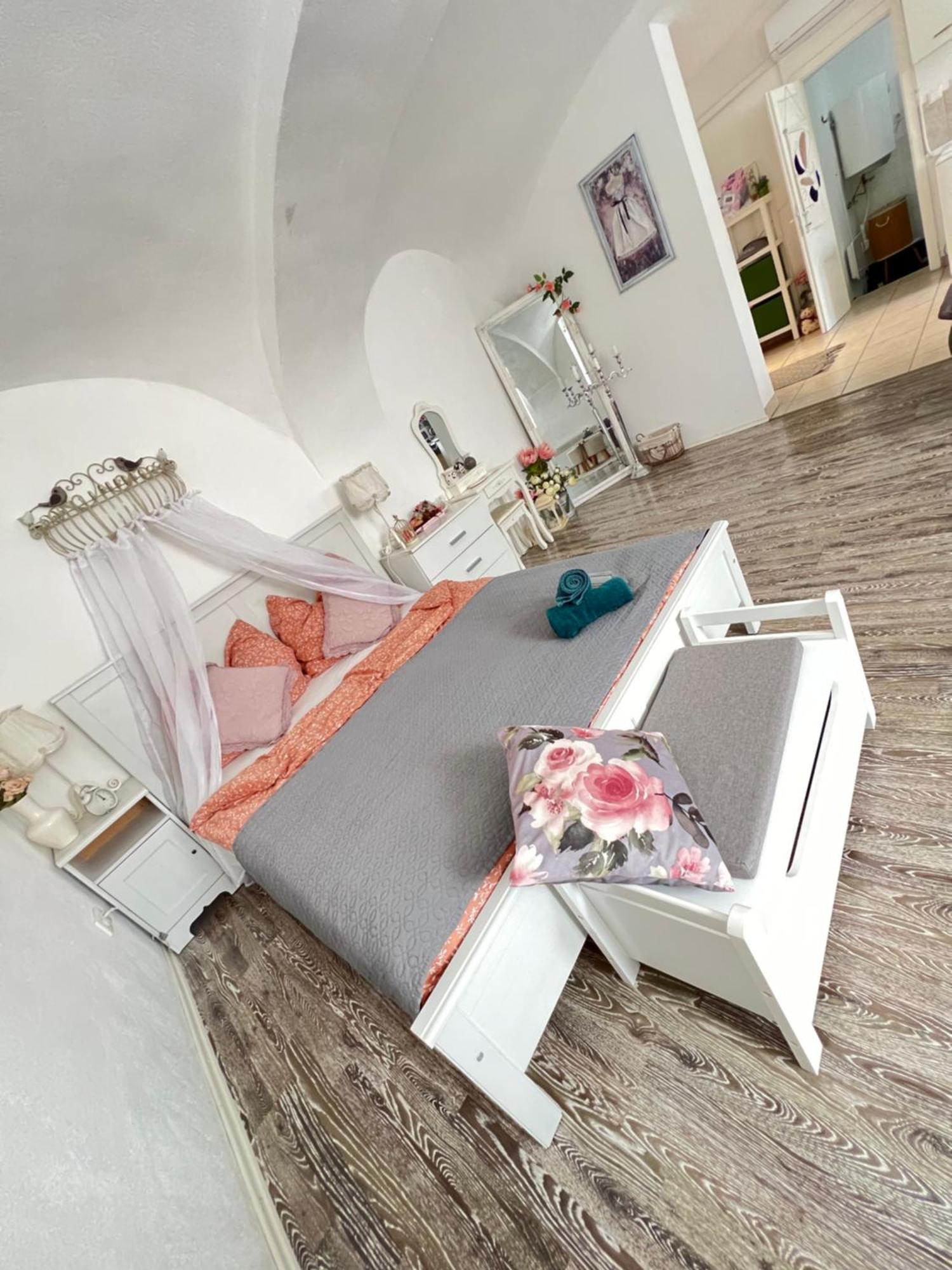 Korona Apartman Székesfehérvár Exterior foto