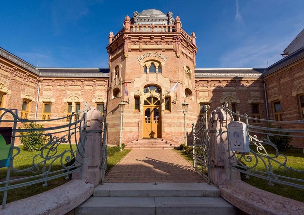 Korona Apartman Székesfehérvár Exterior foto
