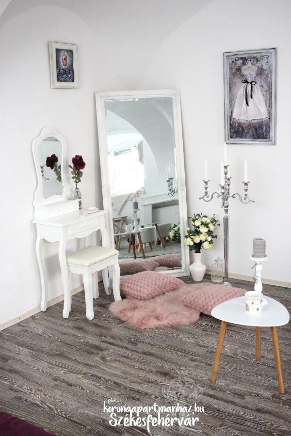Korona Apartman Székesfehérvár Exterior foto