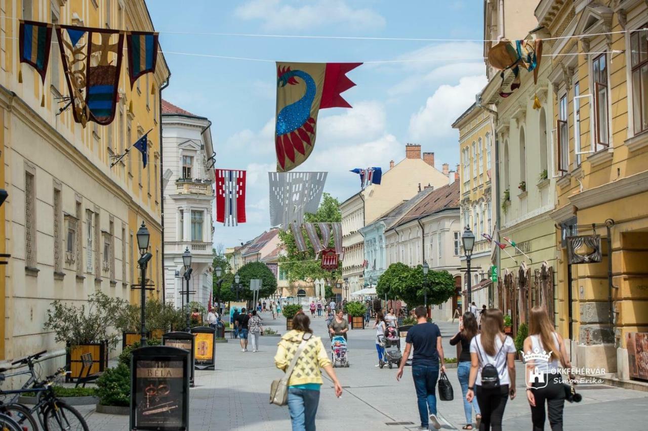 Korona Apartman Székesfehérvár Exterior foto