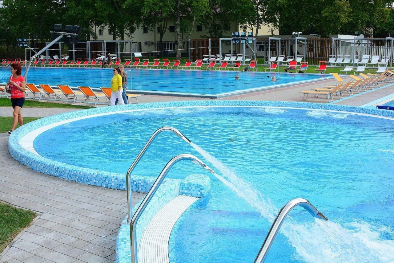 Korona Apartman Székesfehérvár Exterior foto