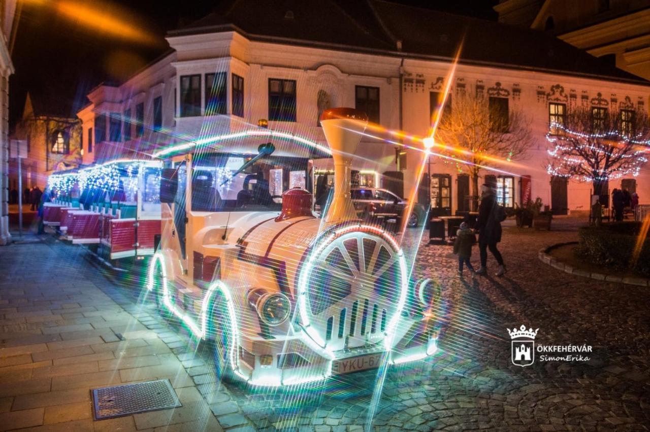 Korona Apartman Székesfehérvár Exterior foto